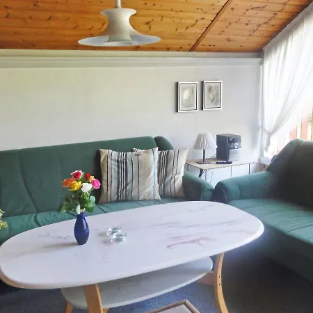 Two-bedroom Holiday In 26